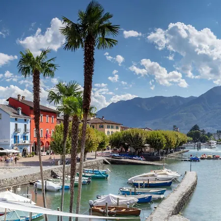 Double Modern-3 By Interhome 阿斯科纳